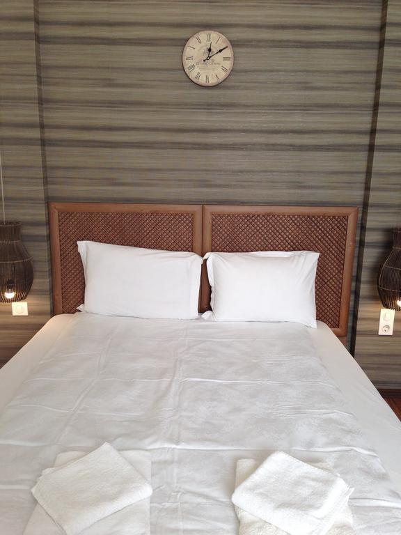 Guest Rooms Maria Luiza Varna Exterior photo