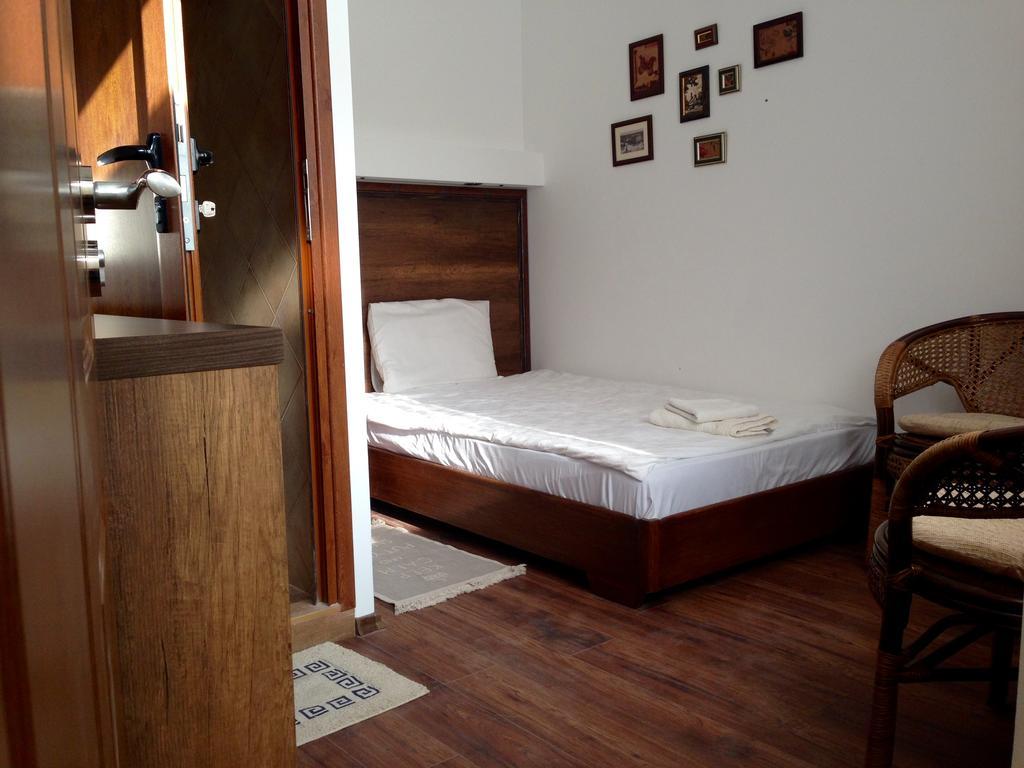 Guest Rooms Maria Luiza Varna Exterior photo